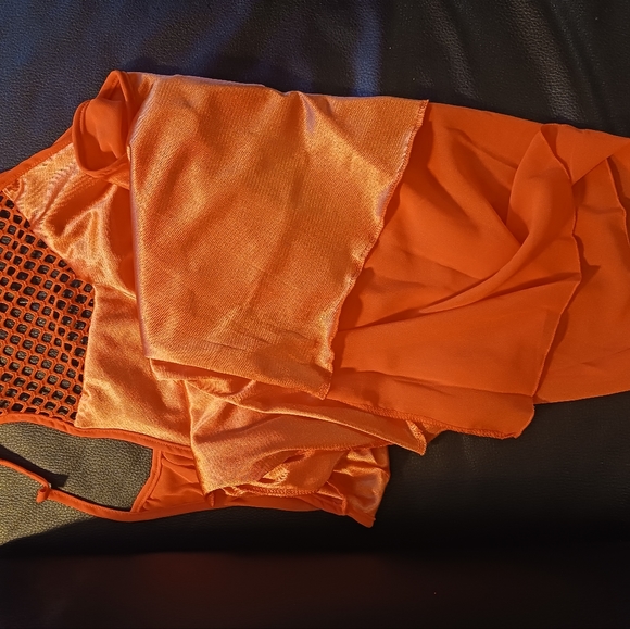 Year-round DRESS - Picture 4 of 4